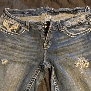 Vigoss Women's Distressed Ankle Jeans in Blue